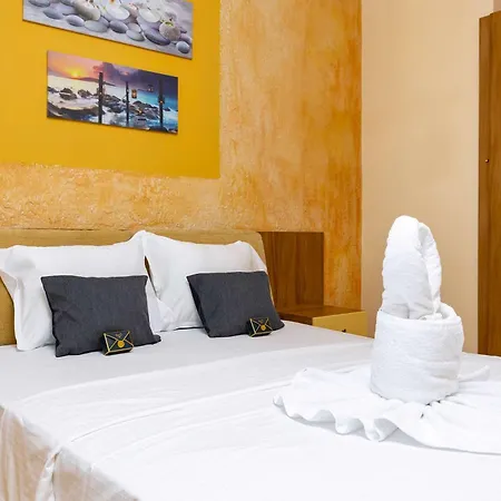 2br With Terrace By The Small Basilica & Old Town By Flat Manаger Apartmán *