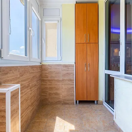 2br With Terrace By The Small Basilica & Old Town By Flat Manаger Apartmán *