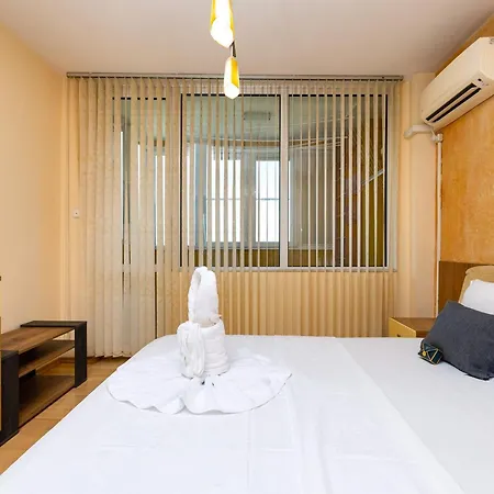 Apartmán 2br With Terrace By The Small Basilica & Old Town By Flat Manаger *