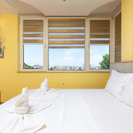 2br With Terrace By The Small Basilica & Old Town By Flat Manаger * Пловдив