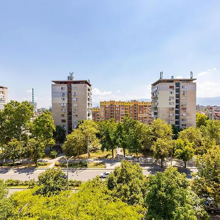 2br With Terrace By The Small Basilica & Old Town By Flat Manаger Apartmán
